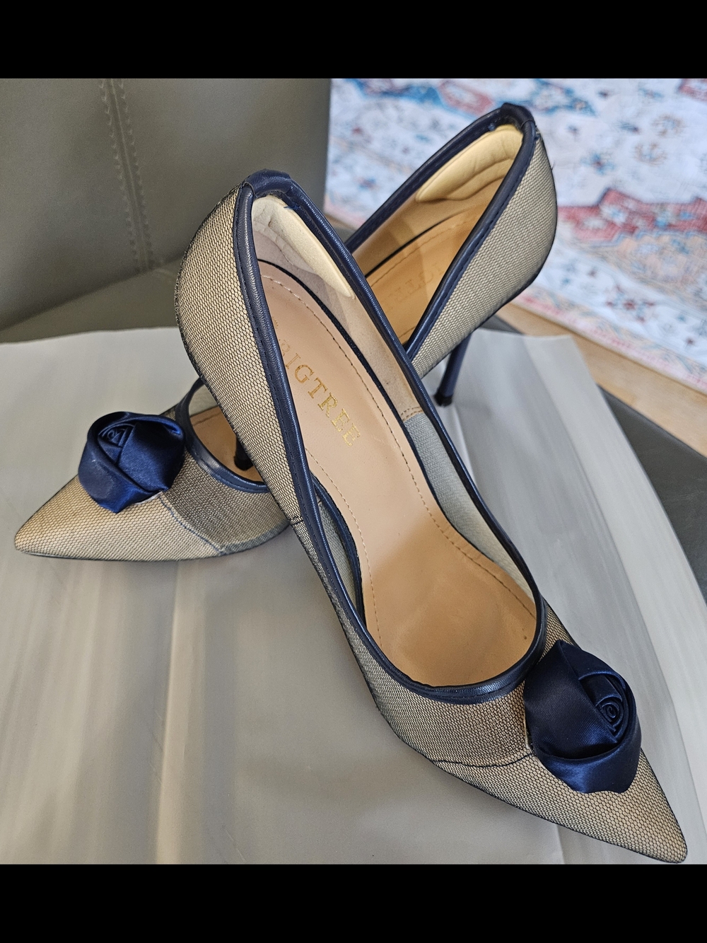 ** CLEARANCE ** Elegant Navy Pointed Mesh Pumps with Satin Rosette by Jingtree